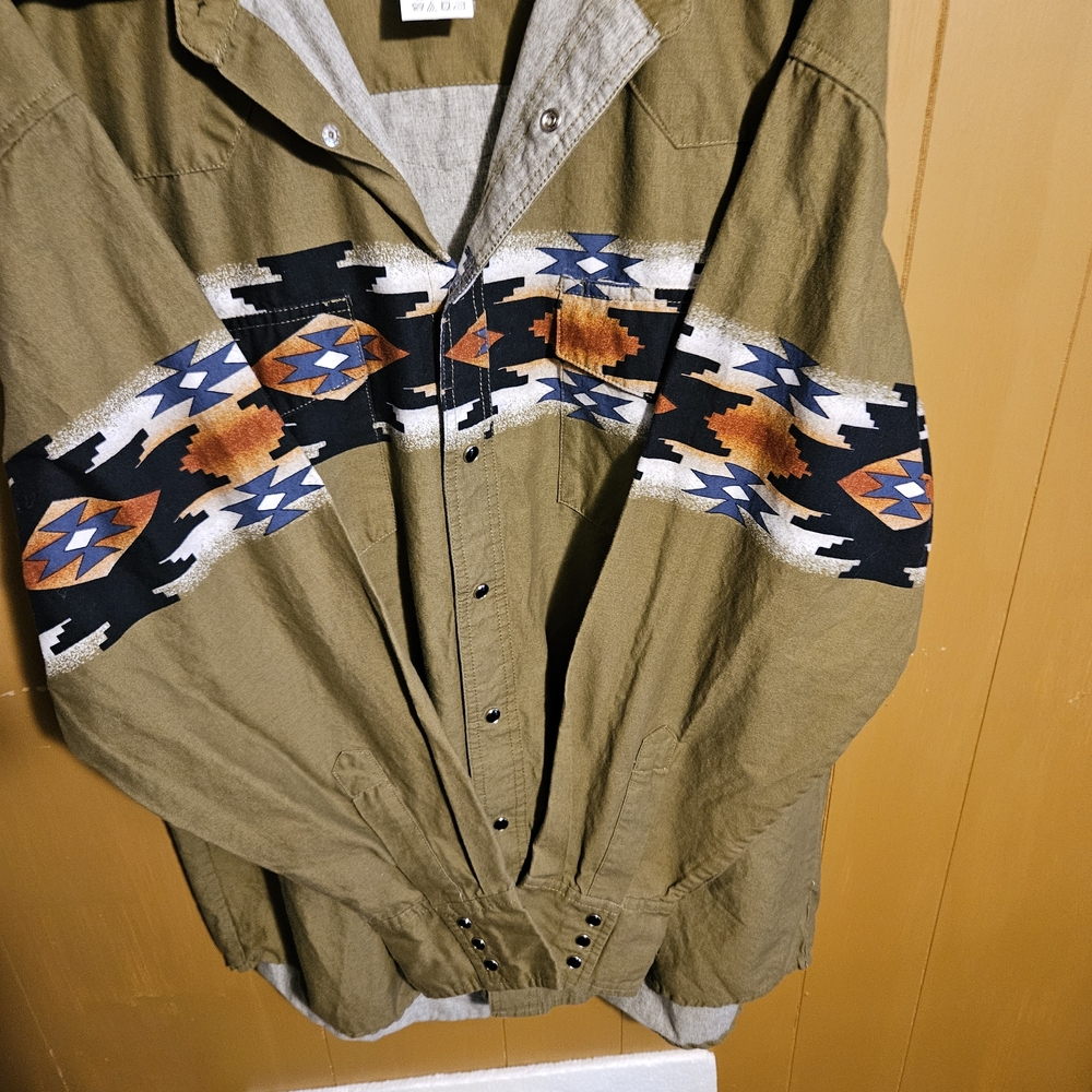 Rustler Olive Lightweight Shirt Jacket with Aztec Stripe